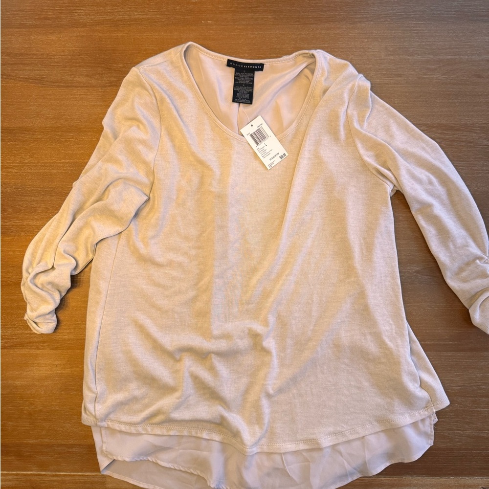 New women’s Grace Elements cream sweater with open back size large
